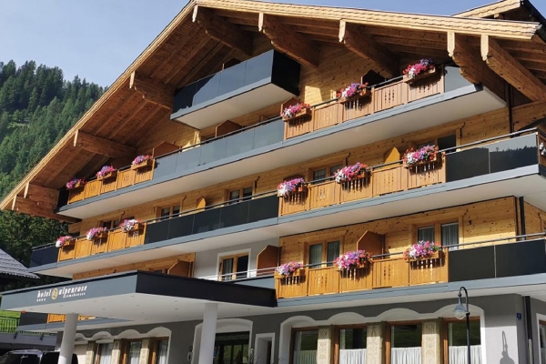 Apartment and Chalet