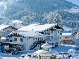 Apartment and Chalet 