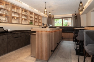 Apartment and Chalet 